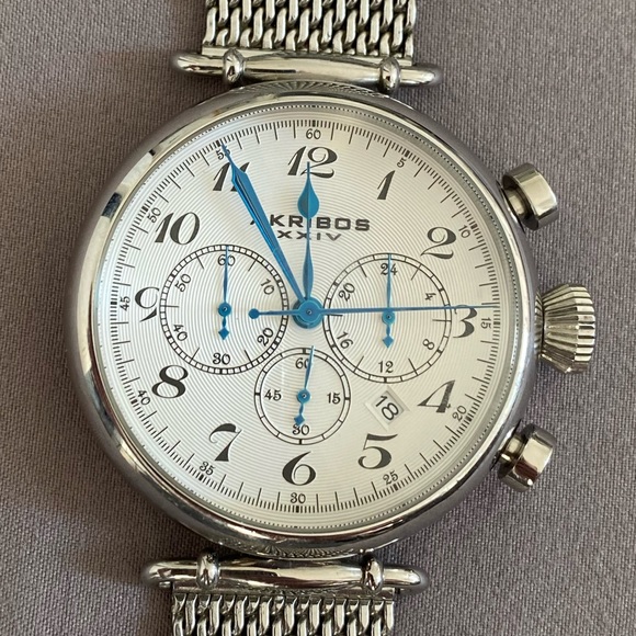 Men’s Akribos XXIV watch, silver with white face and blue dial. - Picture 2 of 8